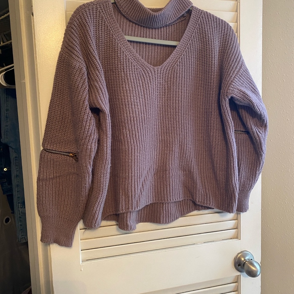 Women's Lavender Sweater